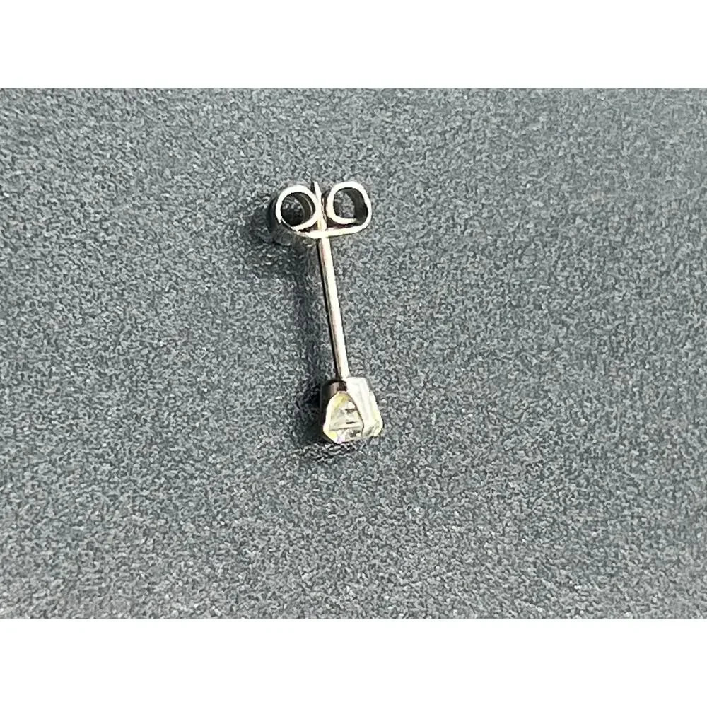 Vintage Studex 585 14k White Gold Clear Cubic‎ Zirconia 3mm Stud Earrings